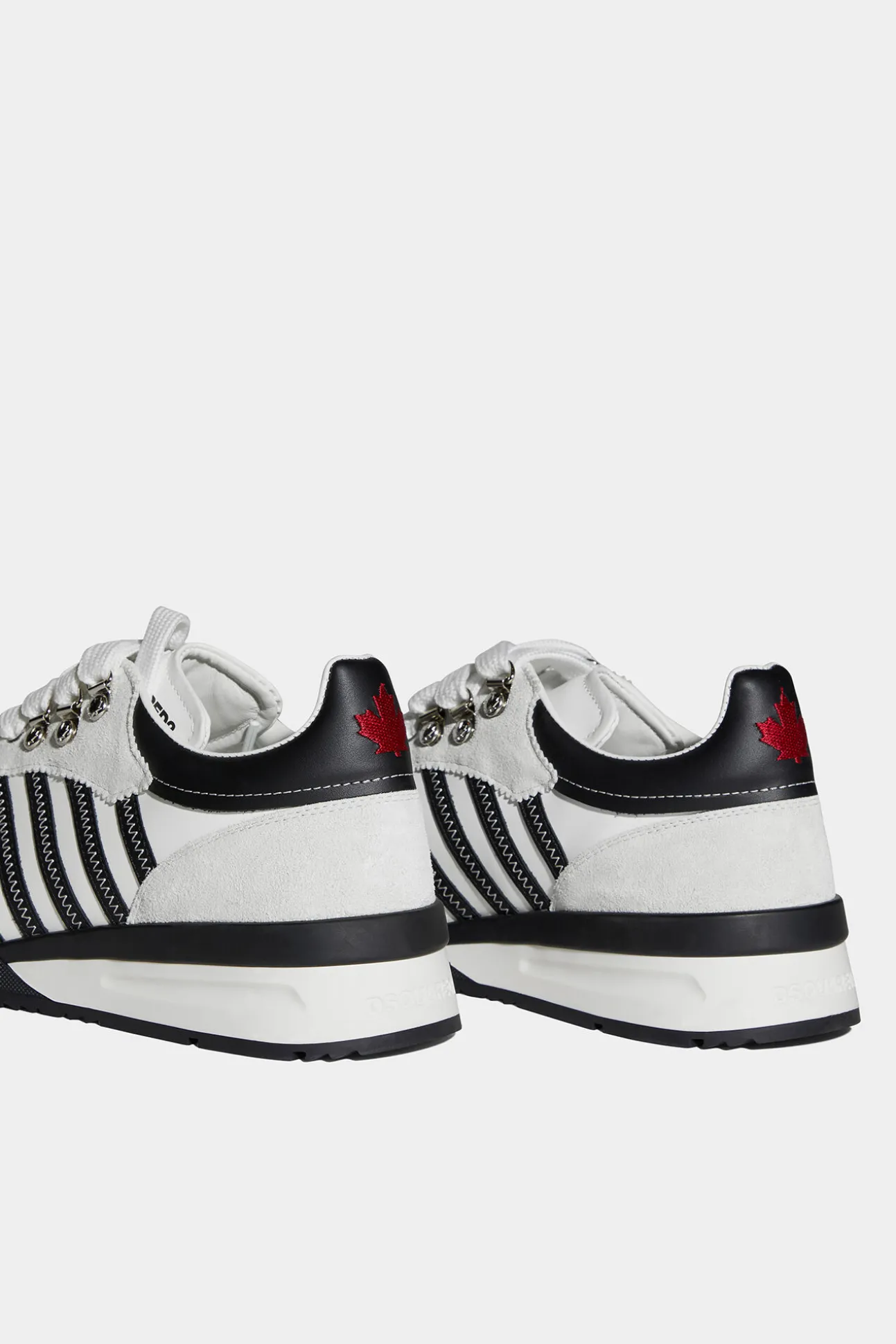 Original Legend Sneakers