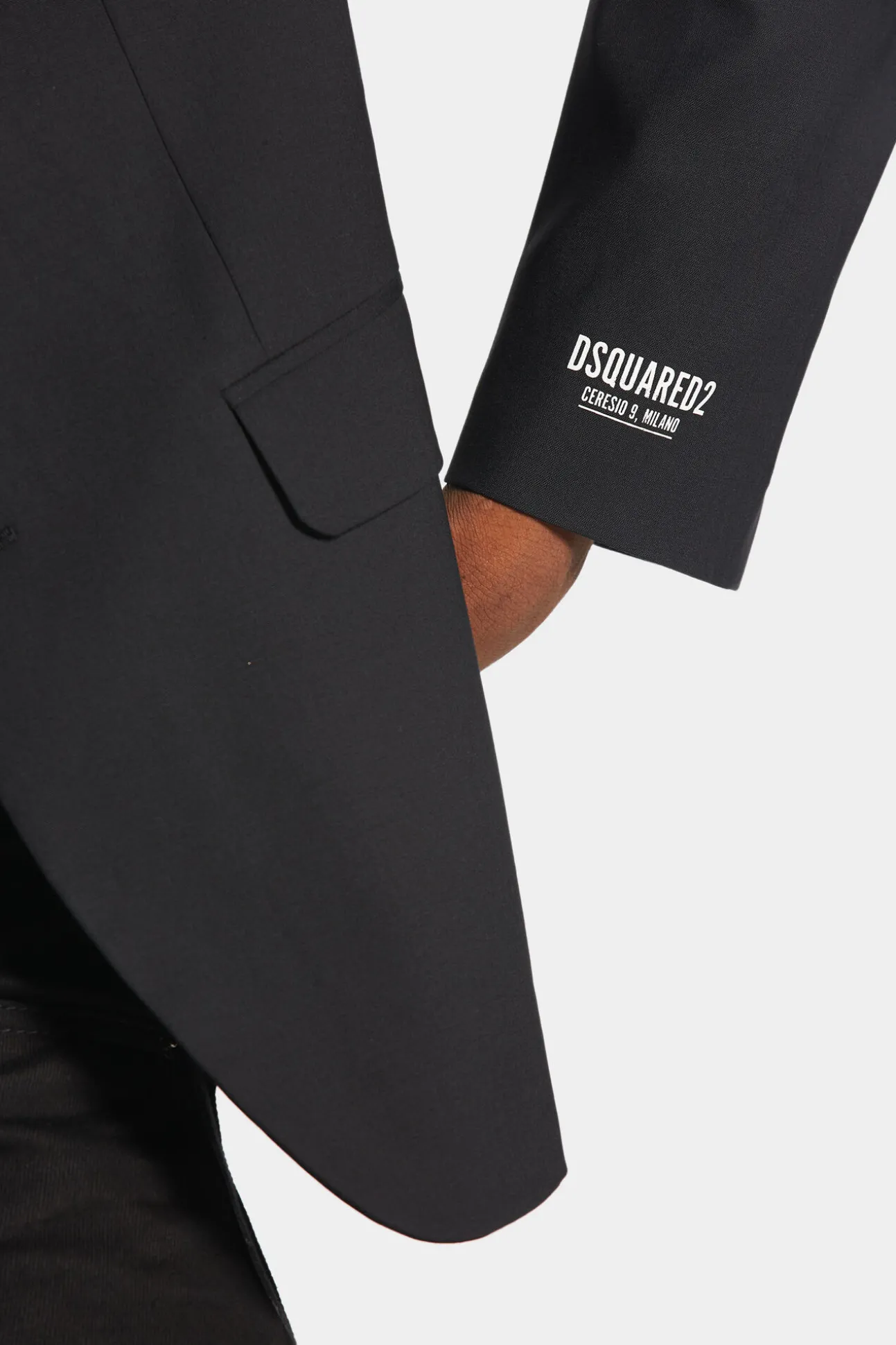 Relaxed Shoulder Jacket